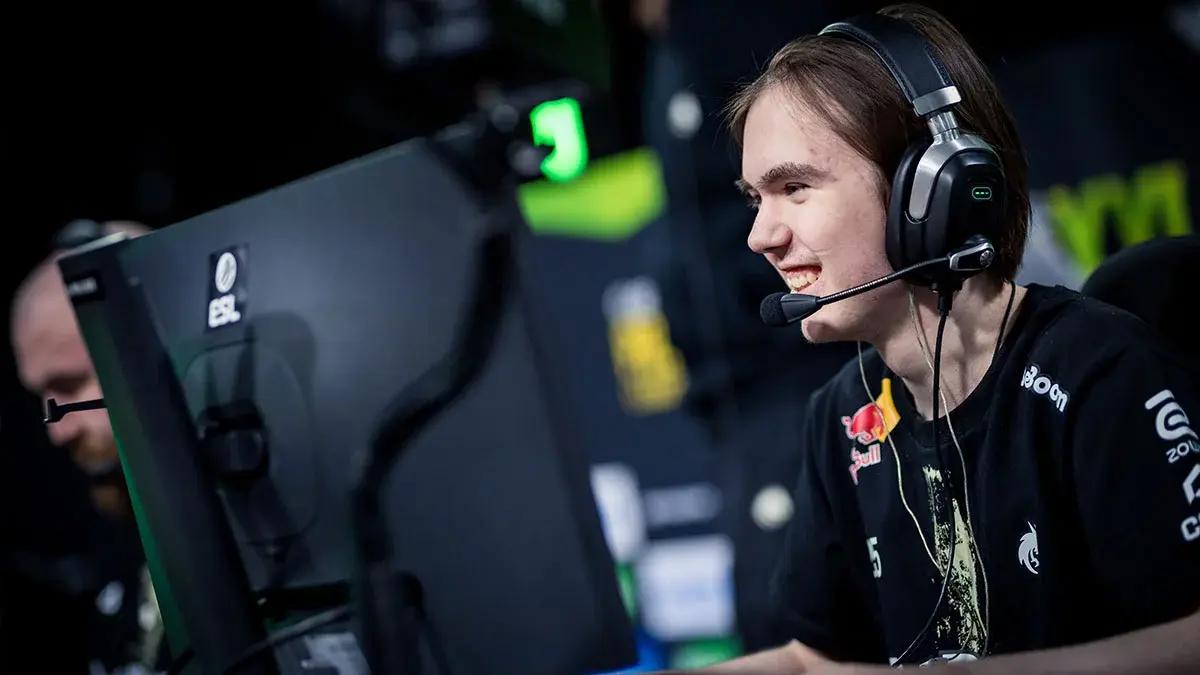 Spirit – Ninjas in Pyjamas: прогноз на матч четвертьфинала PGL Astana 2025