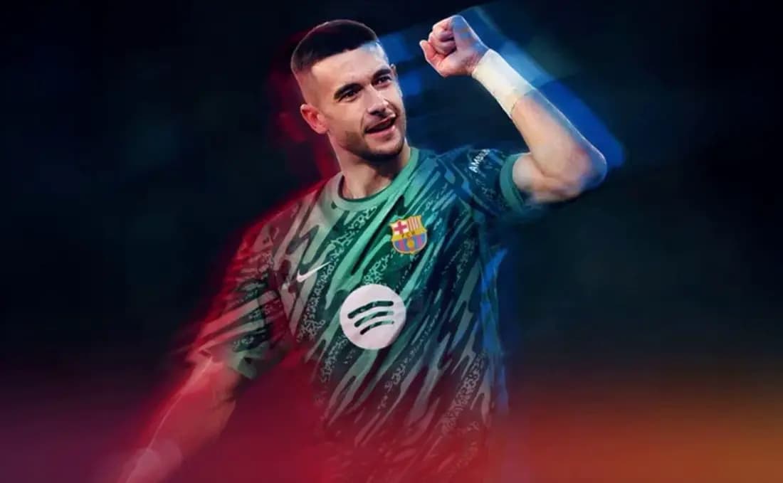 «Барселона» подписала вратаря «Эспаньола» Гарсию